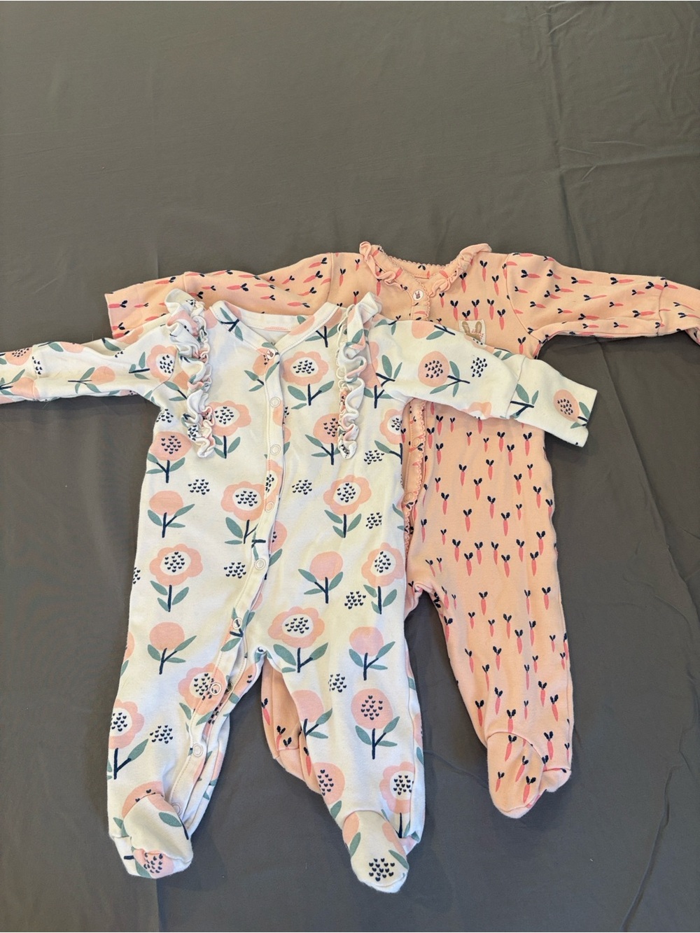 Mac & Moon qty 2 One Piece Snap Closure Footed Pajamas Sz 6M